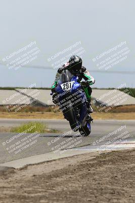 media/May-26-2025-Lets Ride (Mon) [[3bf1de1d65]]/B Group/1220pm (Wheelie Bump)/